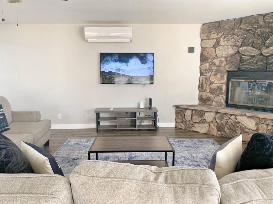 Havalakeview Stay - Pool/Spa - Pool Table - Sleeps12 Лейк Хавасу Сити Екстериор снимка